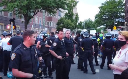 Полиция очистила кампус в Бостоне от антиизраильских демонстрантов